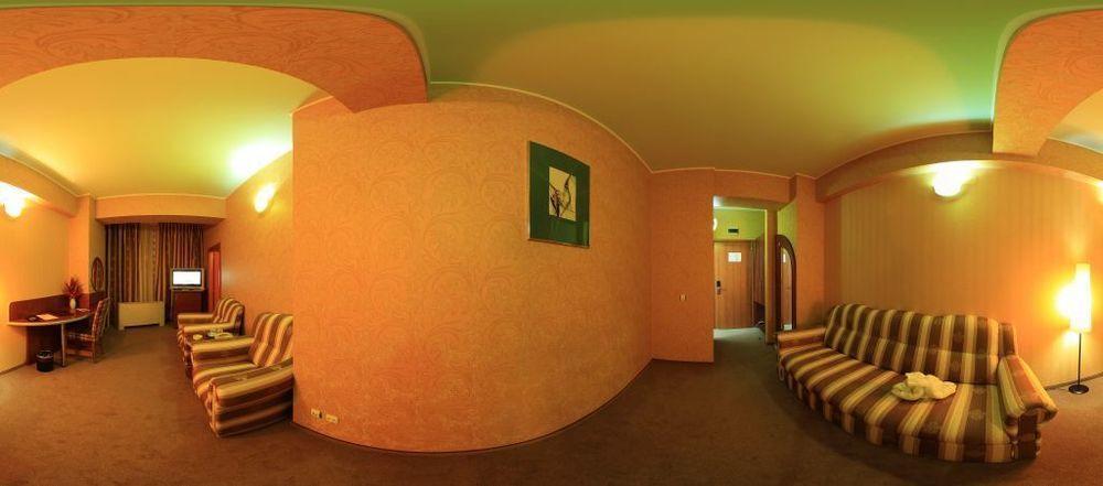 Hotel Helin - Calea Bucuresti Craiova Dış mekan fotoğraf
