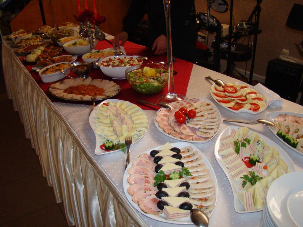 Hotel Helin - Calea Bucuresti Craiova Dış mekan fotoğraf