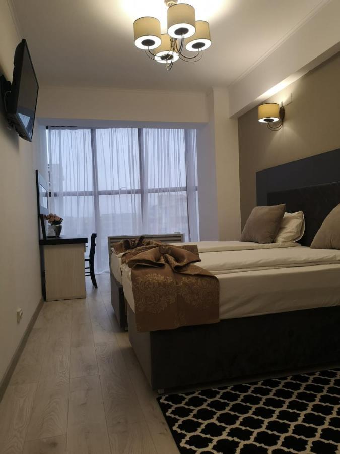 Hotel Helin - Calea Bucuresti Craiova Dış mekan fotoğraf